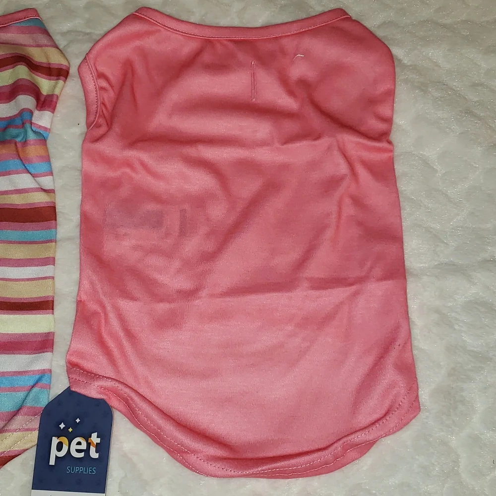 ‼️CLEARANCE PRICE FIRM‼️🐕Two Pack Dog Shirts🐕 - Picture 6 of 8
